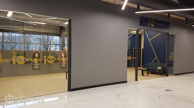 Kvalitatīvi izremontēts dzīvoklis, gaišos, mūsdienīgos toņos, pēc remonta neviens nav Jūrmala - foto 16