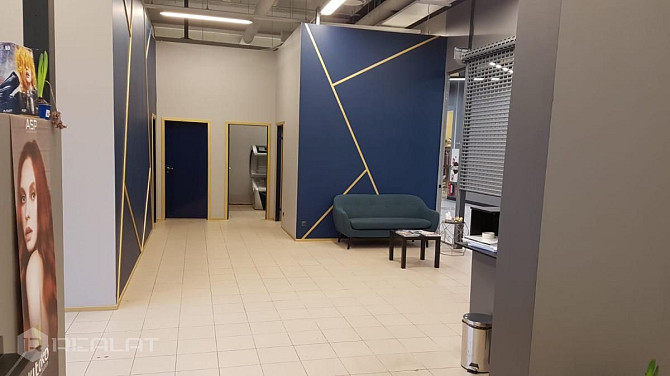 Kvalitatīvi izremontēts dzīvoklis, gaišos, mūsdienīgos toņos, pēc remonta neviens nav Jūrmala - foto 17