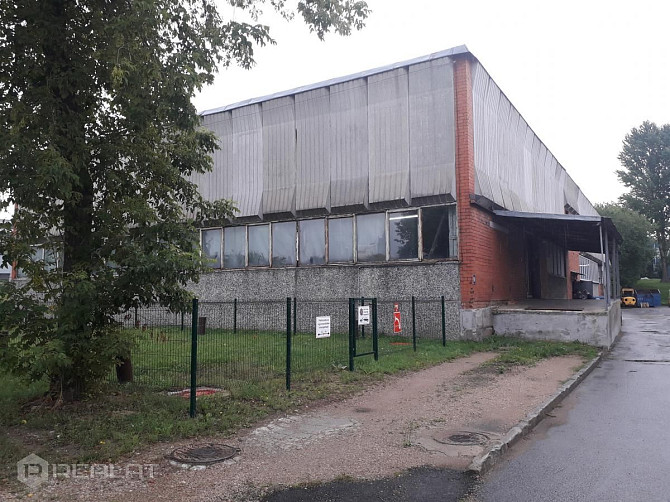 Iznomā biroja telpas , sadalītas divos stāvos   +  1. stāvs 110 m2. gaišas , plašas telpas Rīga - foto 10