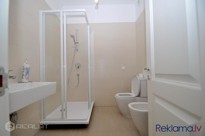Klusajā Rīgas centrā piedāvājam iegādāties  laba plānojuma 3 istabu dzīvokli kvalitatīvā renovētā pi Рига - изображение 7