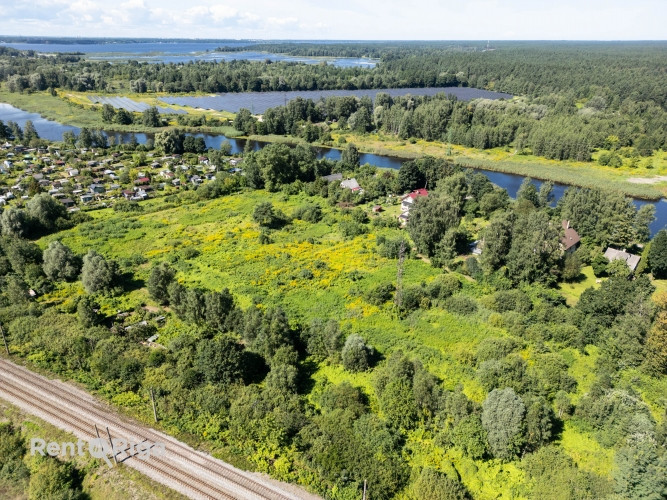 Zemesgabals ar kopējo platību 4,1367 ha atrodas savrupmāju apbūves teritorija (DzS1). Rīga - foto 17