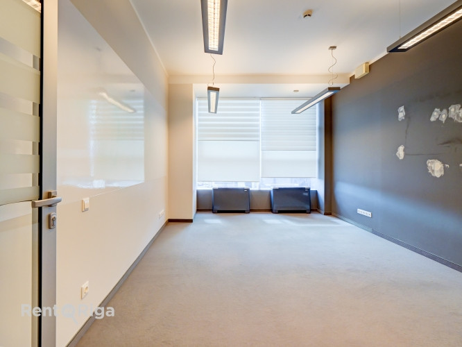 A klases birojs biznesa centrā European Trade Center Mūkusalas ielā. Birojs ar plašu priekštelpu un  Рига - изображение 17