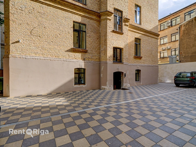 Piedāvājumā dzīvokļi Rīgas centrā. Īpašumam divas ēkas fasādes un pagalma.  Divu istabu dzīvoklis ar Рига - изображение 15