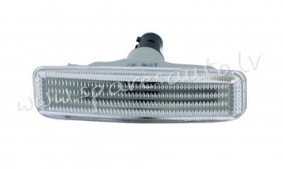 ZBM1404KC -  TYC, 1 pcs., without bulb holders, with bulbs - Spārna Pagrieziena Rādītājs - BMW 5  E3 Рига - изображение 1