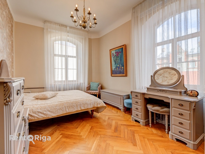 Izīrē skaistu, modernu un pilnībā mēbelētu dzīvokli Rīgas Vecpilsētas sirdī.  Dzīvoklis ir bagāts ar Рига - изображение 17