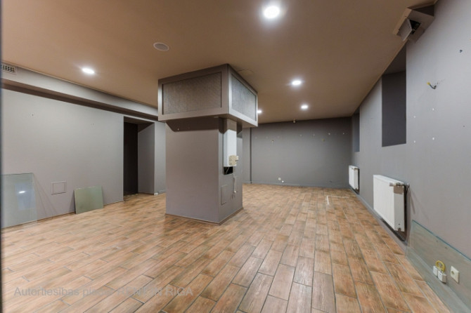 Piedāvājam uz nomu modernas komerctelpas ar kopējo platību 125 m prestižā Rīgas rajonā - Rīga - foto 9