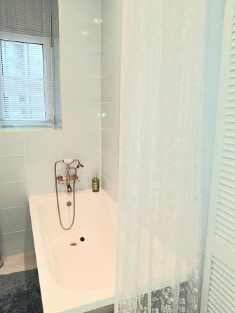 In The Very Center Spacious Fully Furnished 2-Room Apartment Рига - изображение 2