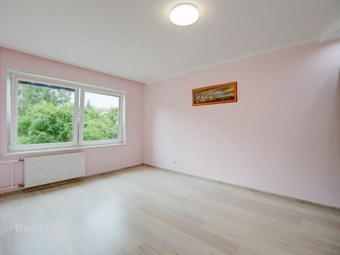 Pārdod siltu, gaišu un tikko izremontētu 2-istabu dzīvoklis Purvciemā.  Ideāla izvēle tiem, Rīga - foto 10
