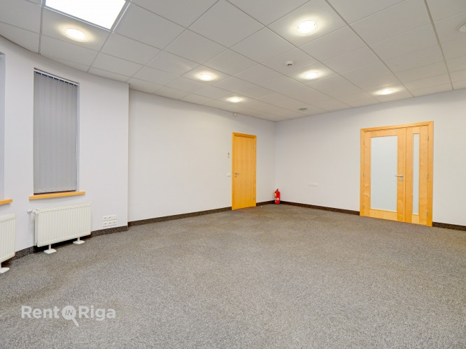 Офисное помещение в отдельно стоящем здании рядом с ТЦ Spice  Планировка: Рига - изображение 15