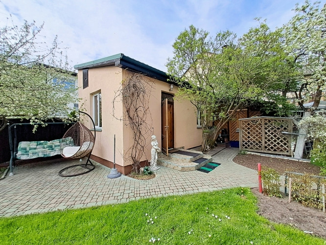 Pārdod privātmāju Juglā pie Šmerļa meža!  Īpašums sastāv no divstāvu dzīvojamās mājas Rīga - foto 13