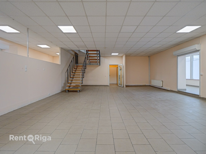 Отдельно стоящее коммерческое здание с просторной прилегающей территорией.  + В Рига - изображение 15