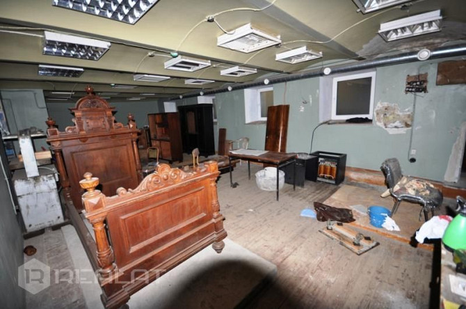 Pagalma māja, slēgta teritorija, vieta automašīnai,  logi vērsti uz pagalma pusi, istabas Rīga - foto 17