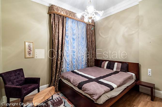 Jaunceltne, slēgts pagalms, ieeja no pagalma, ir lifts, divi balkoni 3 m2, terase 29,20 m2, logi Rīga - foto 18