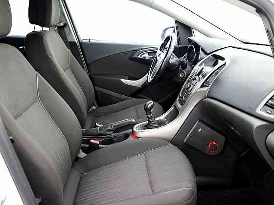Opel Astra Sports Tourer 1.7 CDTi 92kW Tallina
