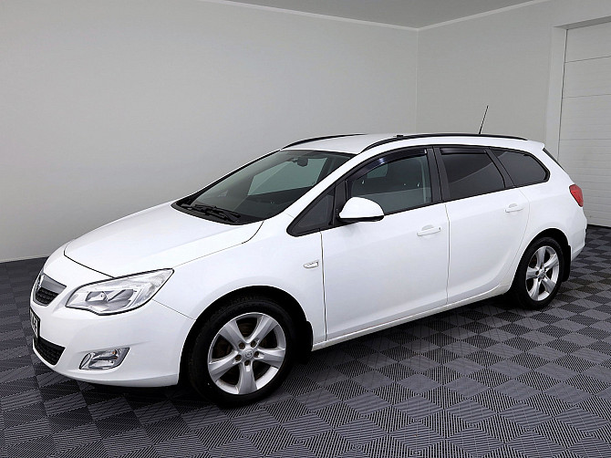 Opel Astra Sports Tourer 1.7 CDTi 92kW Tallina - foto 2