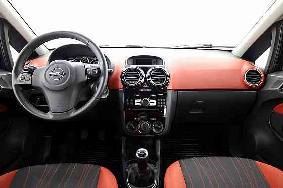 Opel Corsa 111 Years Edition 1.2 63kW Tallina