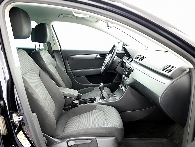 Volkswagen Passat Variant Comfortline 2.0 TDI 103kW Таллин - изображение 6