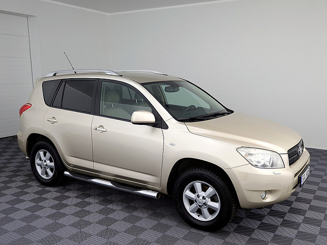 Toyota RAV4 Luxury ATM 2.0 112kW Таллин - изображение 1