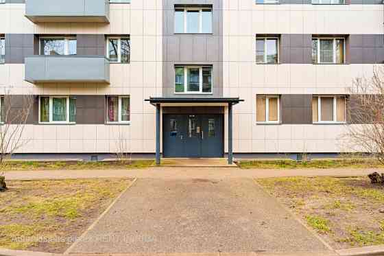 Продается 2-комнатная квартира в отремонтированном доме рядом с Акрополем! Rīga