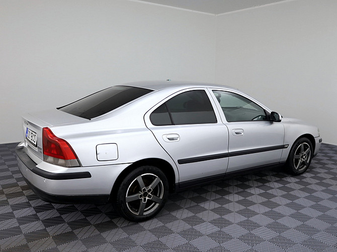 Volvo S60 Summum 2.4 D5 120kW Таллин - изображение 3