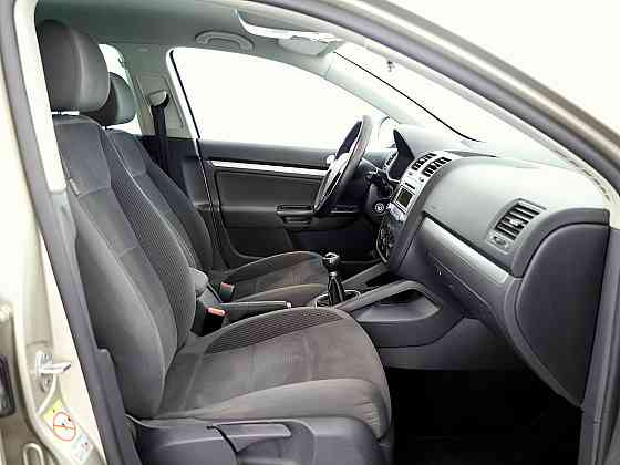 Volkswagen Golf Variant Comfortline 1.4 90kW Tallina