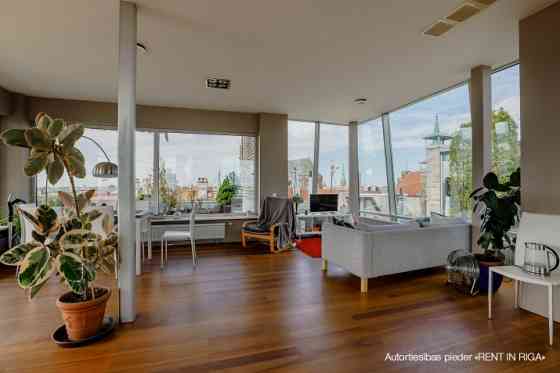 Apartment with one of the most fantastic terraces in Riga!  The apartment is on the 6th and 7th floo Rīga