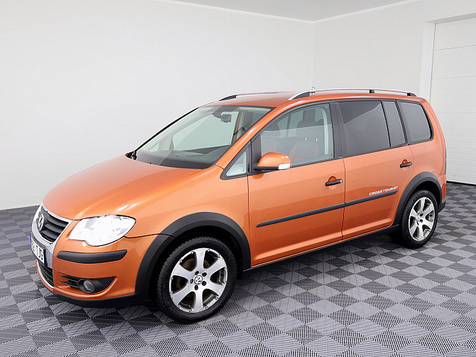 Volkswagen Touran Cross Facelift 2.0 TDI 103kW Tallina - foto 2