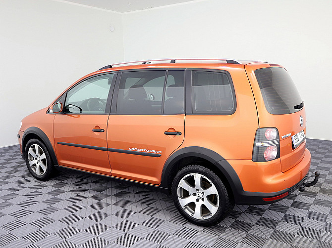 Volkswagen Touran Cross Facelift 2.0 TDI 103kW Tallina - foto 4