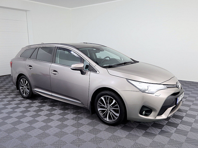 Toyota Avensis Linea Sol LPG ATM 1.8 108kW Таллин - изображение 1