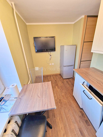 Pagalma māja, slēgts pagalms, kāpņu telpa pēc kapitālā remonta, istabas izolētas 2 gab., Rīga - foto 18