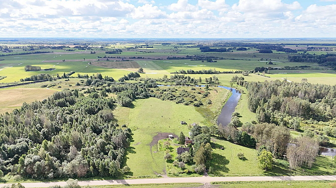 Pārdod ainaviski skaistu īpašumu Latgalē, Preiļu novadā, Upmalas pagastā, Dubnas upes krastā. 
Īpašu Прейли и Прейльский край - изображение 7
