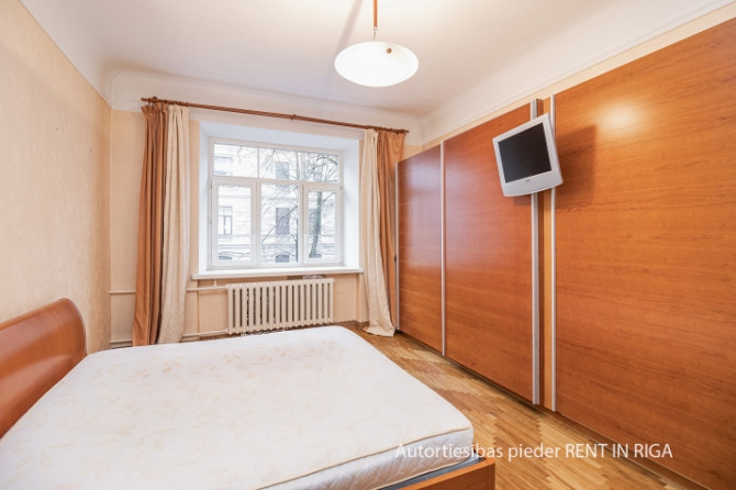 Tiek izīrēts patiesi mājīgs un pārdomāts 65m2 divu guļamistabu dzīvokli vēstniecību Rīga - foto 7