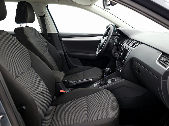 Skoda Octavia Comfortline LPG ATM 1.2 77kW Таллин - изображение 6