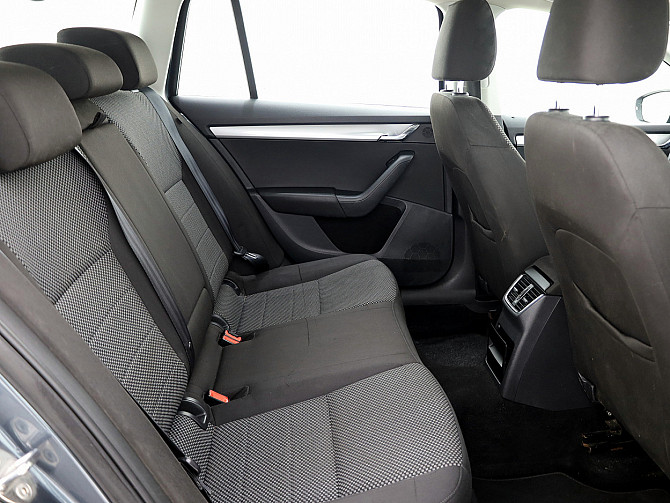 Skoda Octavia Comfortline LPG ATM 1.2 77kW Таллин - изображение 7