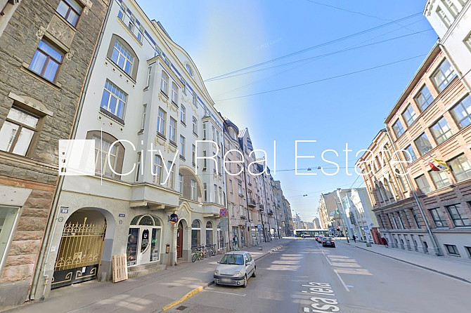 Fasādes māja, renovēta māja, slēgts pagalms, iespēja nomāt autostāvvietu, ieeja no ielas, Rīga - foto 17