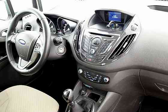 Ford Tourneo Courier Comfort 1.6 TDCi 70kW Таллин
