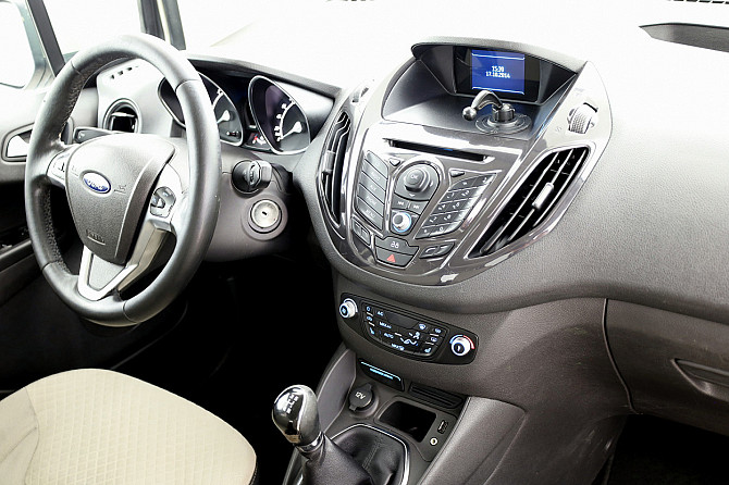 Ford Tourneo Courier Comfort 1.6 TDCi 70kW Tallina - foto 5