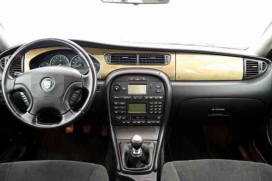 Jaguar X-Type Comfort 4x4 2.5 144kW Таллин