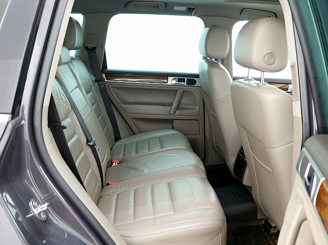 Volkswagen Touareg Highline Facelift ATM 3.0 TDI 165kW Таллин - изображение 7