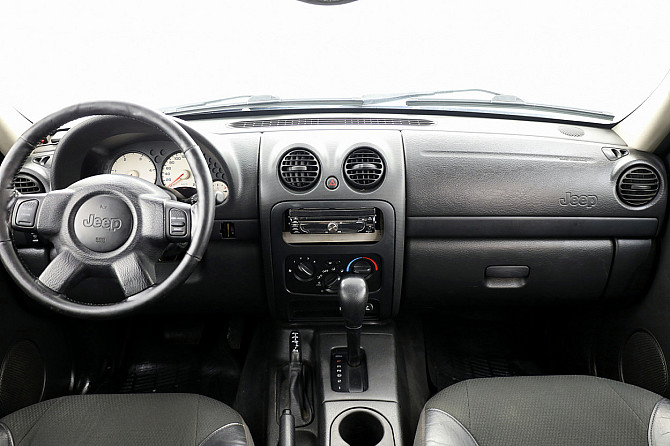 Jeep Cherokee Renegade 4x4 ATM 2.8 CRD 110kW Tallina - foto 5