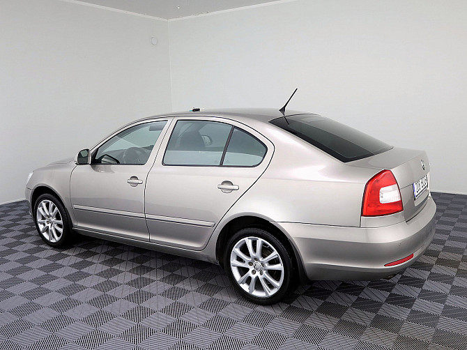 Skoda Octavia Comfortline Facelift ATM 1.2 77kW Tallina - foto 4