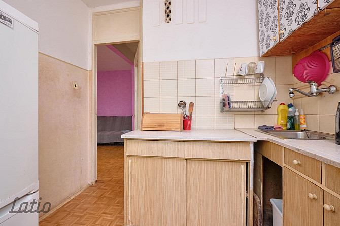 Pārdodu siltu un mājīgu 2 istabu dzīvokli Juglā  vienā no zaļākajiem un ģimenēm Rīga - foto 4