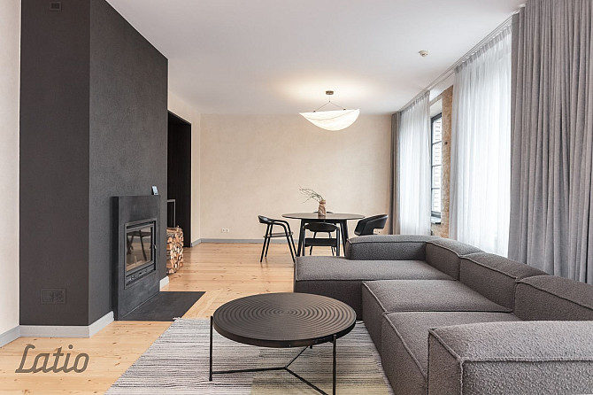 Izīrē mēbelētu un labiekārtotu trīsistabu dzīvokli prestižajā projektā Ģipšu Fabrika, Rīga - foto 2