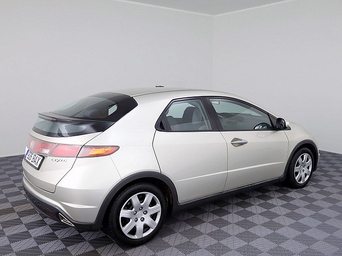 Honda Civic Elegance 1.8 103kW Таллин - изображение 3