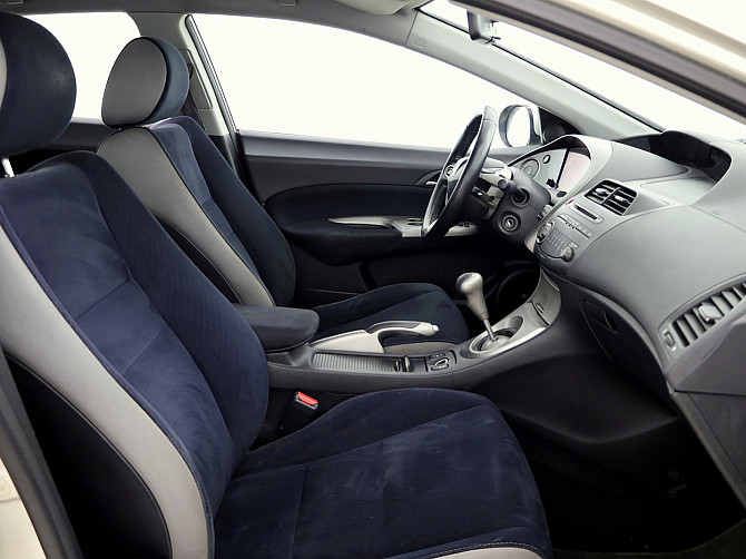 Honda Civic Elegance 1.8 103kW Таллин - изображение 6