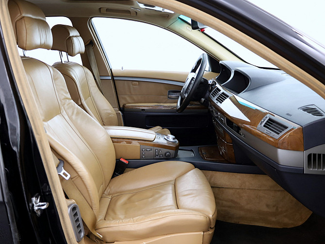 BMW 730 Executive 3.0 D 150kW Tallina - foto 6