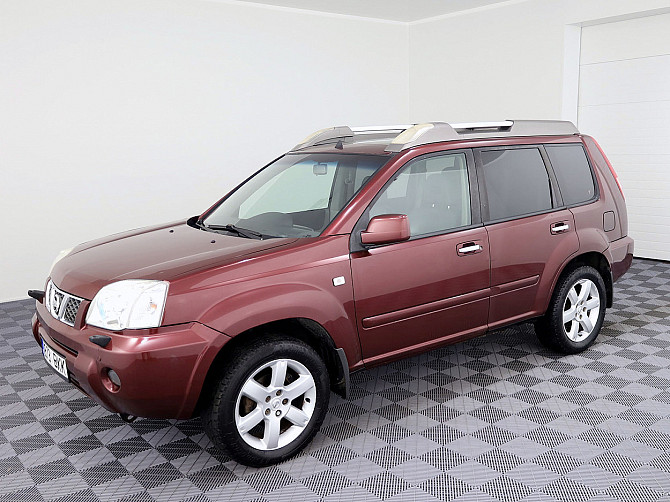 Nissan X-Trail Luxury Facelift ATM 2.5 121kW Таллин - изображение 2