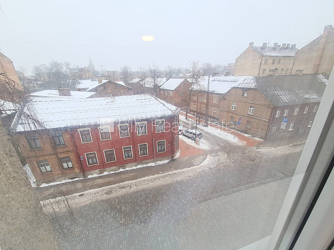 Labiekārtota apzaļumota teritorija, slēgta teritorija, vieta automašīnai, pazemes Rīga - foto 10
