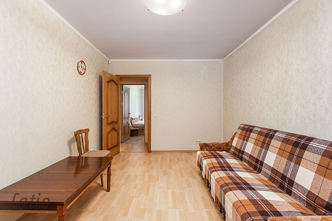 Piedāvājumā plašs un gaišs 3 istabu dzīvoklis Ķengaragā pēc kvalitatīva remonta. Rīga - foto 2