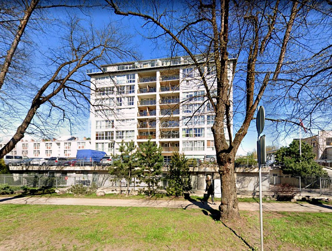 Pagalma māja, renovēta māja, slēgts pagalms, vieta automašīnai, kāpņu telpa pēc kapitālā Rīga - foto 3